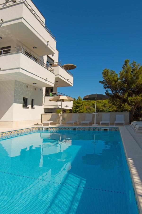 Aparthotel Punta Blu - Pool & Spa Premantura Extérieur photo