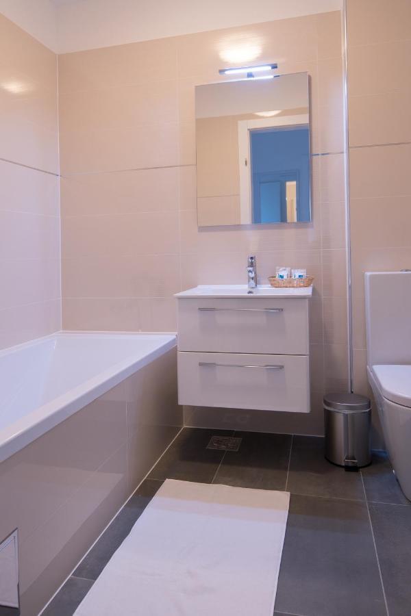 Aparthotel Punta Blu - Pool & Spa Premantura Extérieur photo
