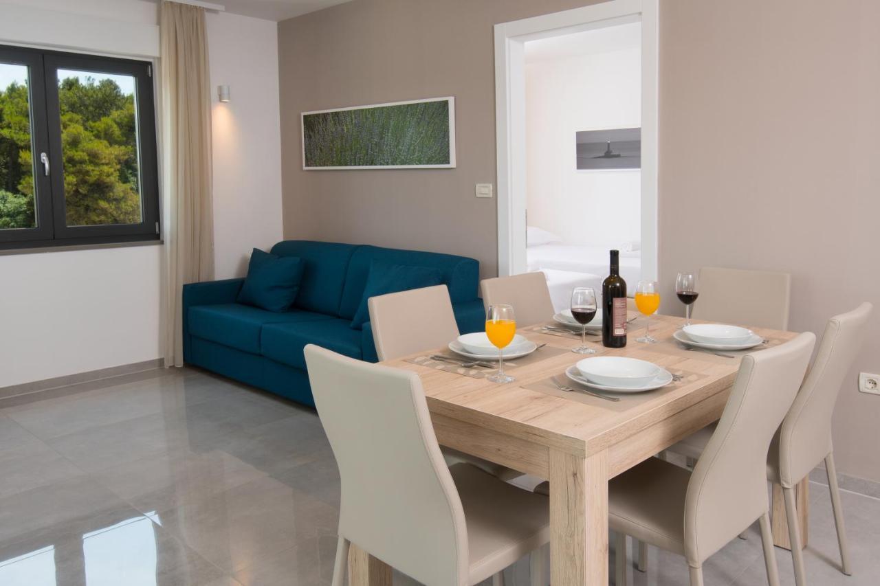 Aparthotel Punta Blu - Pool & Spa Premantura Extérieur photo