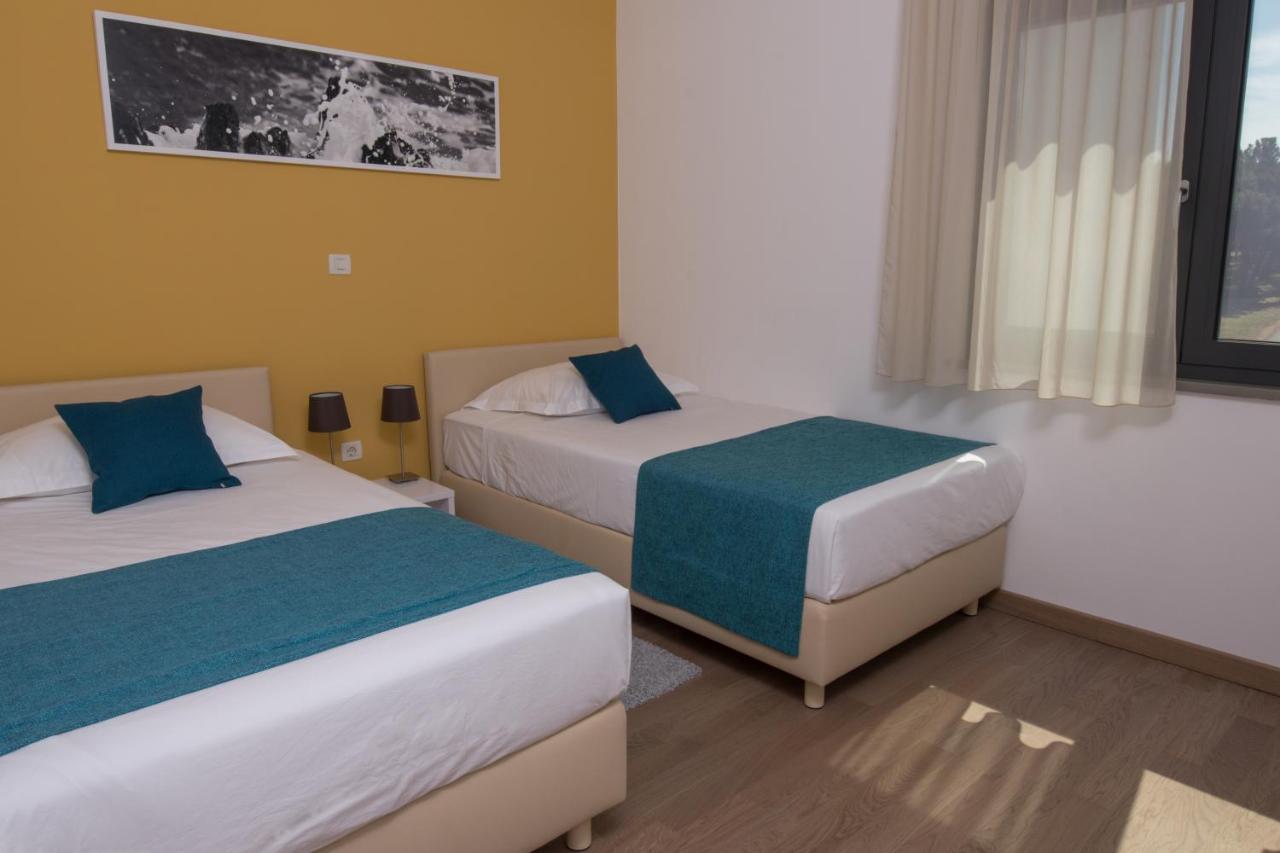 Aparthotel Punta Blu - Pool & Spa Premantura Extérieur photo