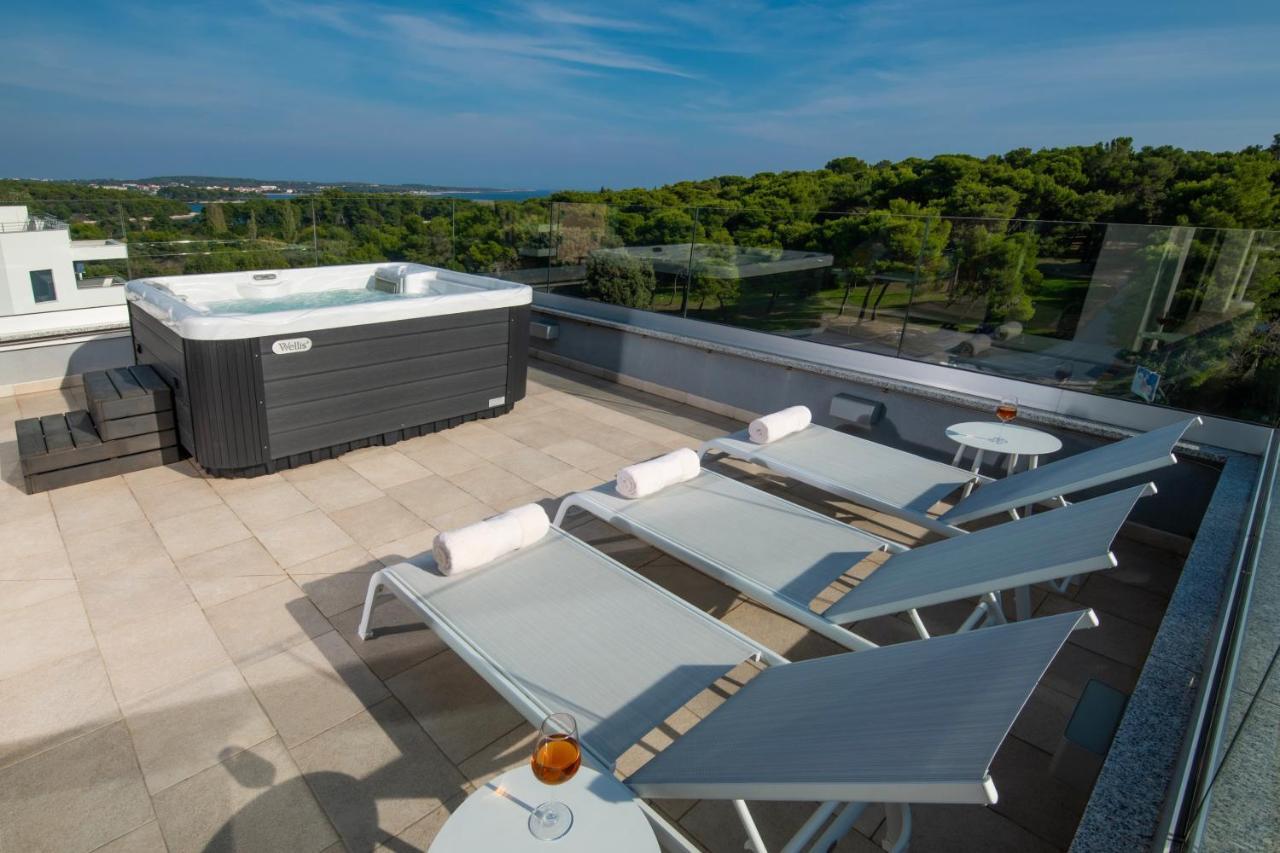 Aparthotel Punta Blu - Pool & Spa Premantura Extérieur photo